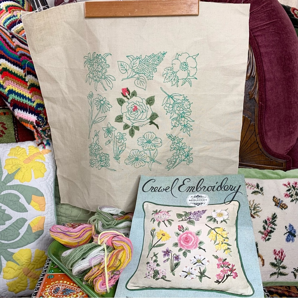 70s Floral Crewel Pillow Kit